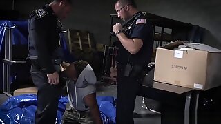 Lelaki homoseksual polis fizikal video xxx pecah masuk membawa kepada tangkapan keras